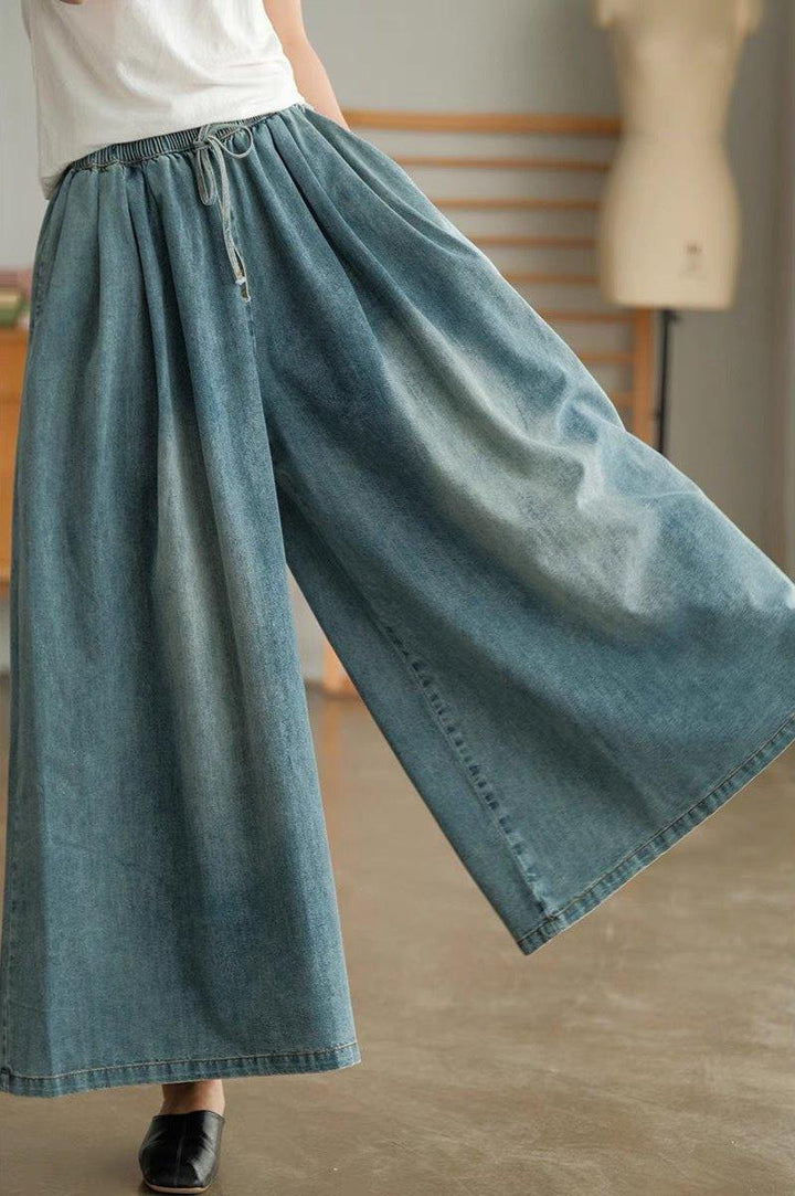 Vintage Washed Oversized Loose Fit Pleated Jeans - ZYLIRA