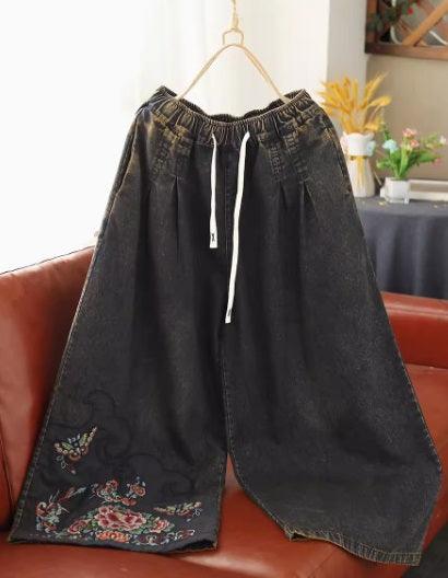 Retro Embroidered Elastic Waist Loose Wide Leg Jeans - ZYLIRA