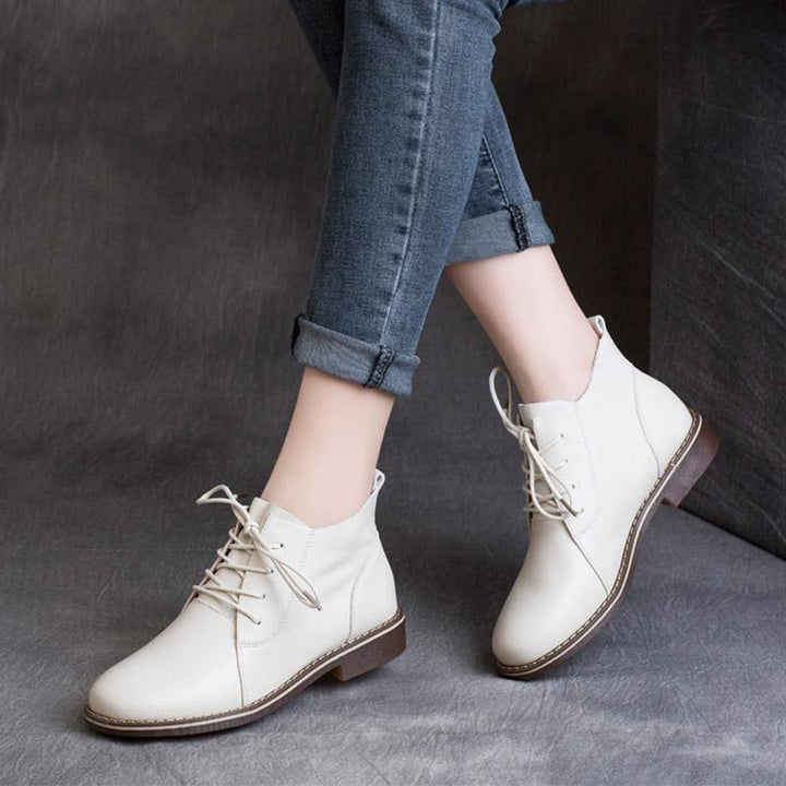 Pointed Toe Lace-up Retro Flat Boots - ZYLIRA