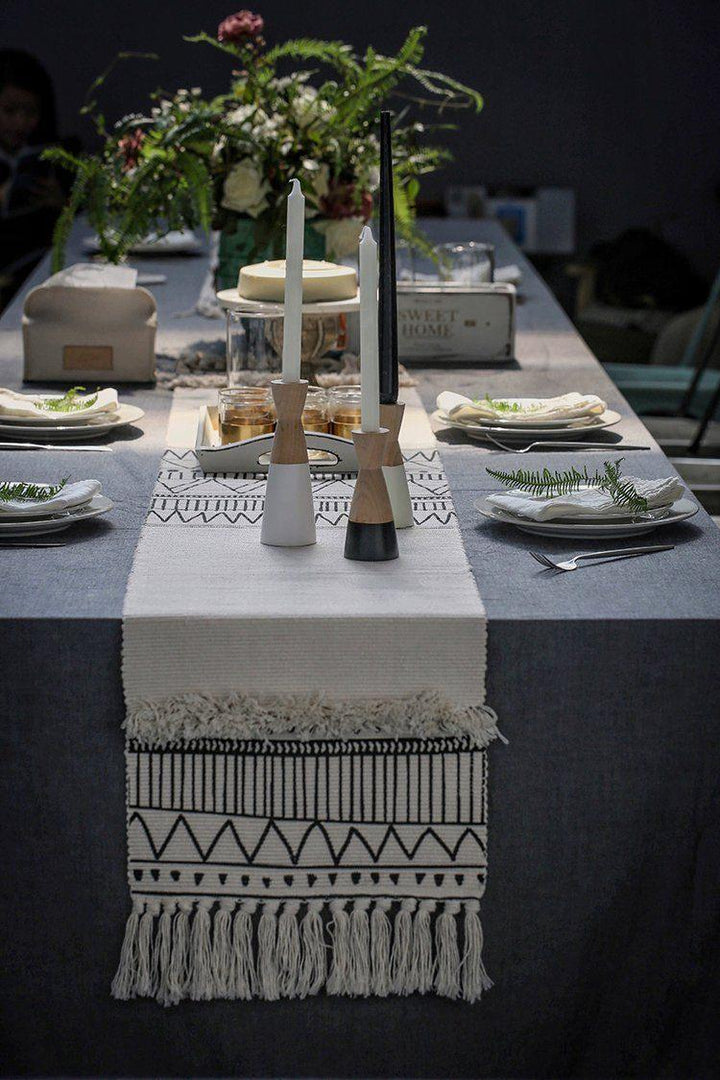 Nordic Moroccan Geometric Tassel Tufted Table Tablecloth - ZYLIRA